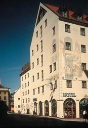 PLATZL HOTEL