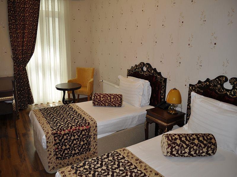HOTEL SANTA HILL