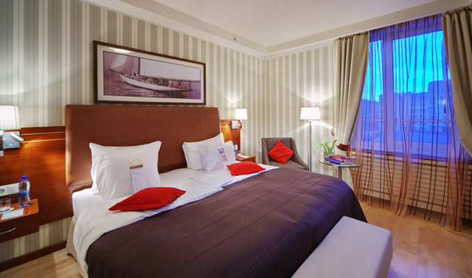 SOLO SOKOS HOTEL PALACE BRIDGE