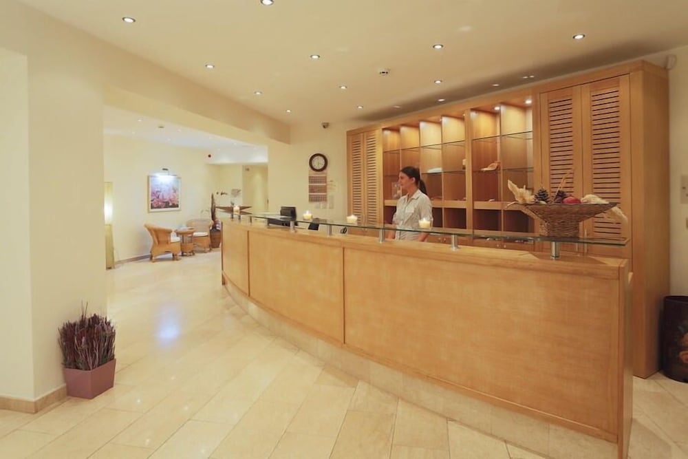 LOTOS HOTEL - RIVIERA HOLIDAY CLUB