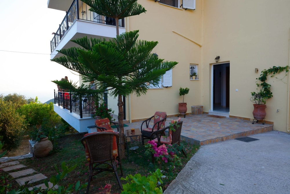 IONIAN VIEW APARTMENTS