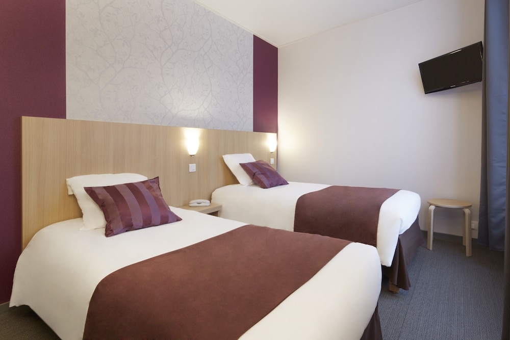 HOTEL PARIS VILLETTE
