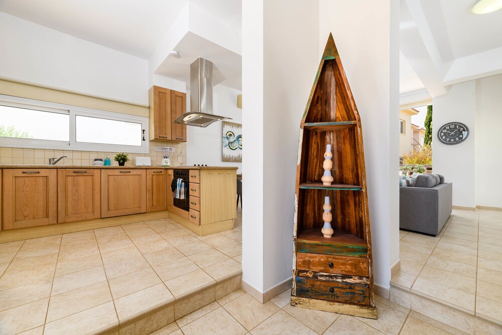 ATHENA VILLA NO14