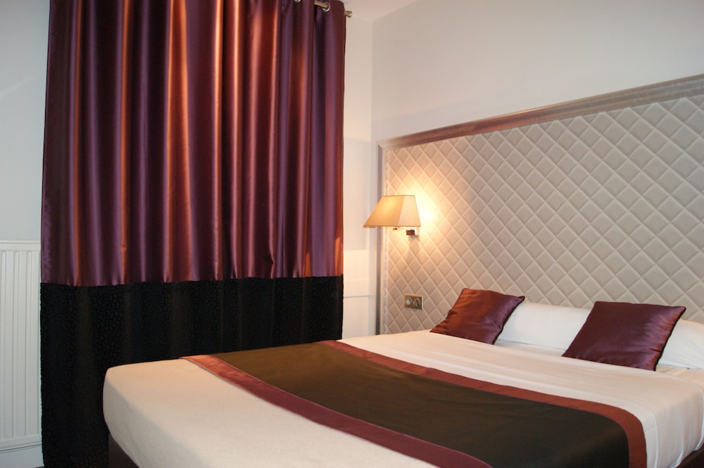 HOTEL D'AMIENS