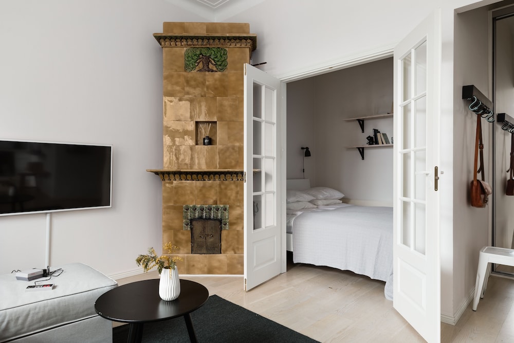 URBAN TRENDY NORDIC LIVING