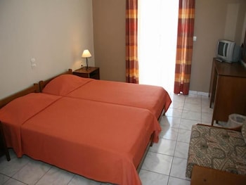 DANIEL HOTEL