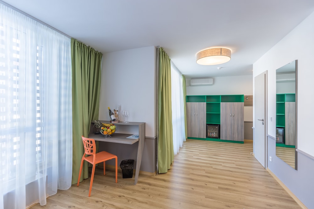 BOULEVARD BOUTIQUE HOTEL