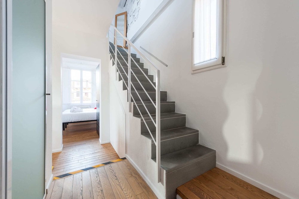 SHORT-LET FLORENCE LUXURY LOFT