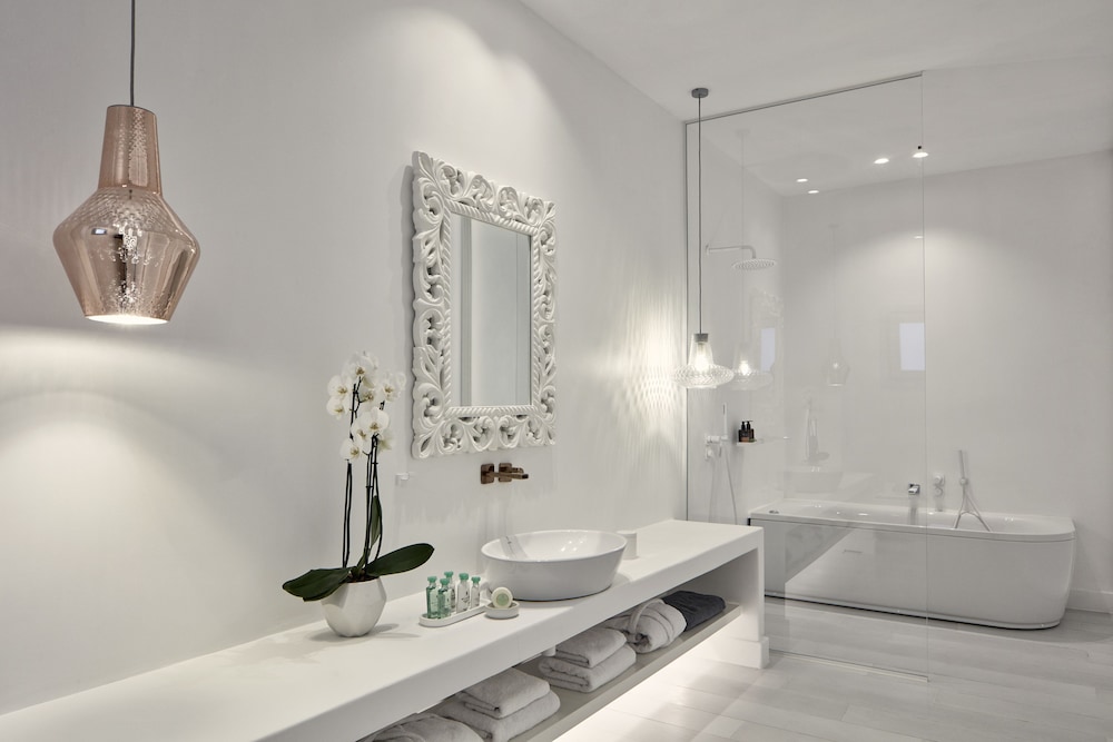 KATIKIES MYKONOS - THE LEADING HOTELS OF THE WORLD