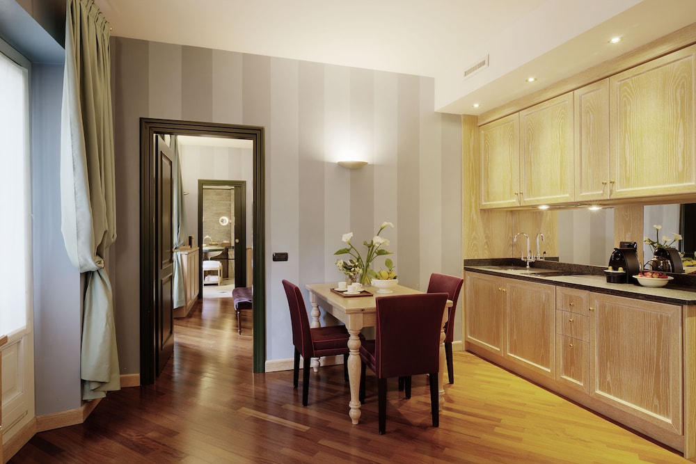 CAMPERIO HOUSE SUITES & APARTMENTS