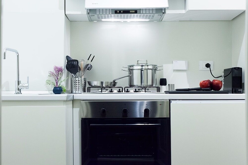 EE FLORENCE LUXURY APARTMENTS