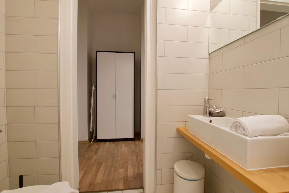 STANDARD APARTMENT BY HI5 - ERZSEBET BLV 29