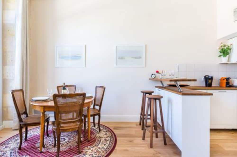 SUPERBE APPARTEMENT PLACE DE LA BOURSE