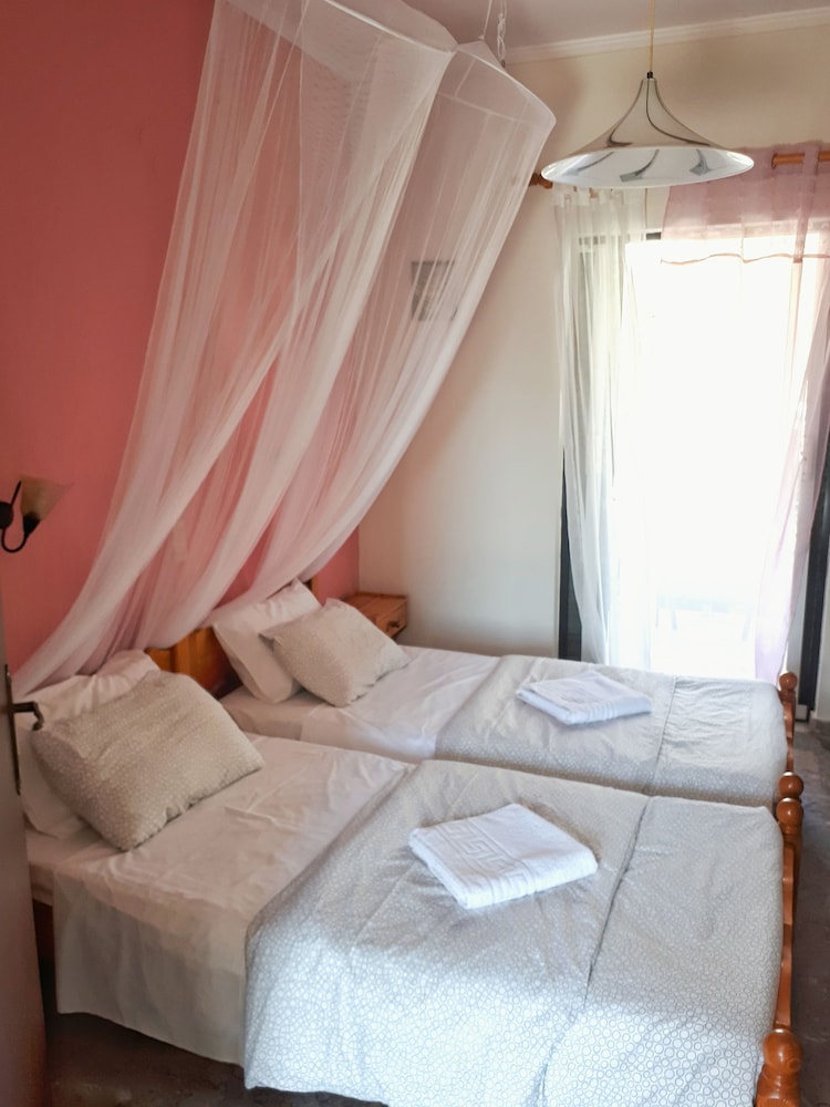 ANTZELA APARTMENTS