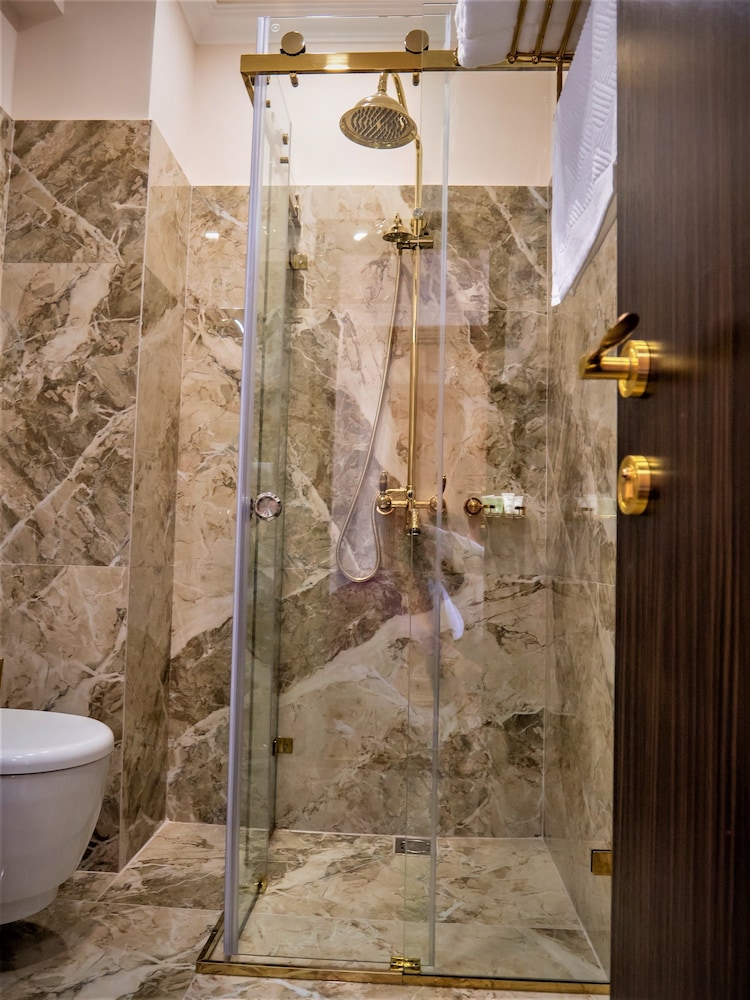 BOKA HOTEL