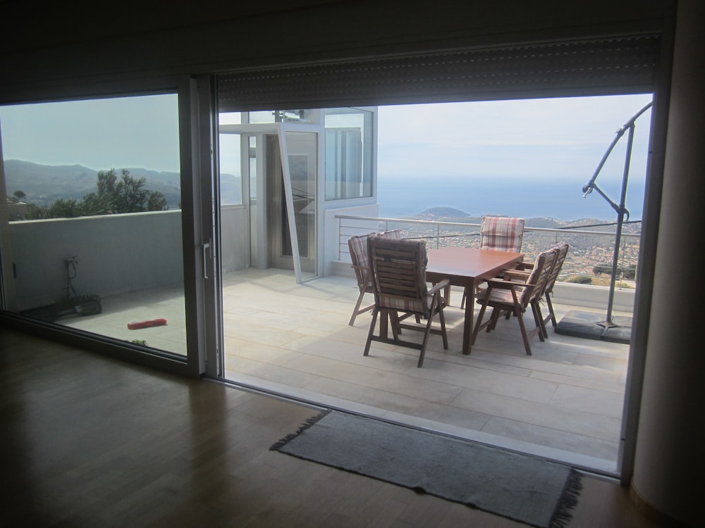 ALEKOS BEACH HOUSES-MARINA