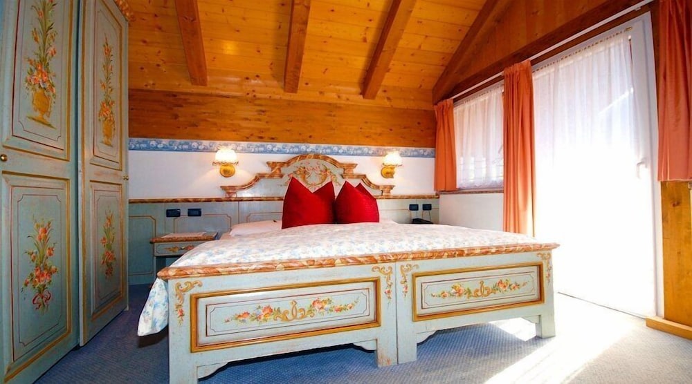 APPARTHOTEL CIRELLE