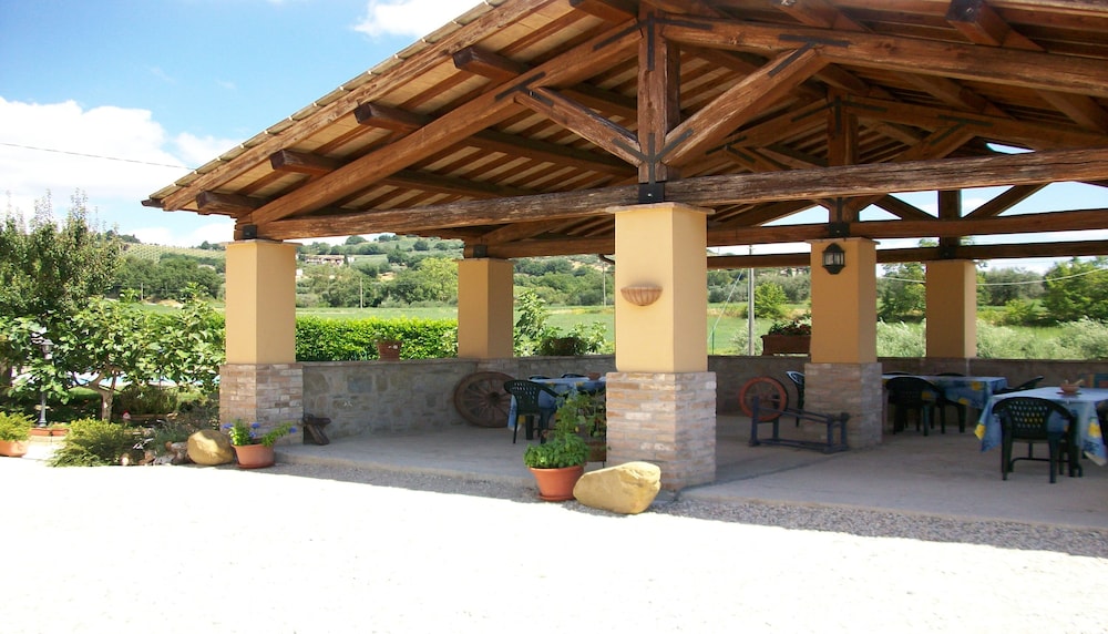 LA COUNTRY HOUSE IL VECCHIO FIENILE