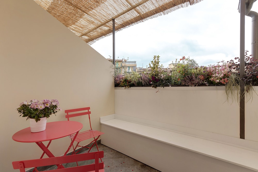 DOLCE VITA SUITES