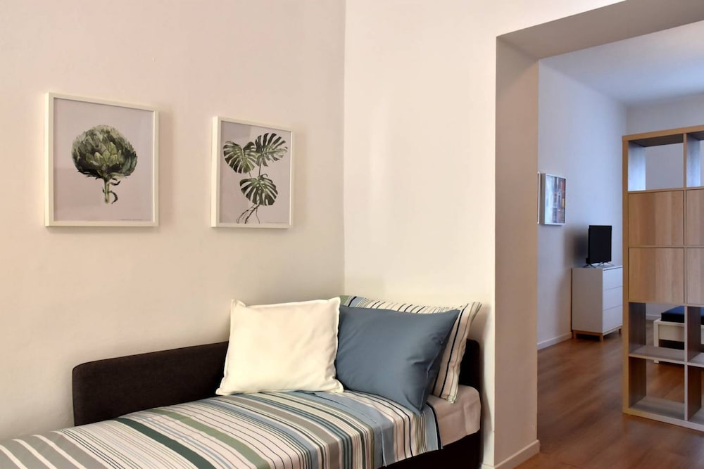 CITY LIFE DESIGN APARTMENT