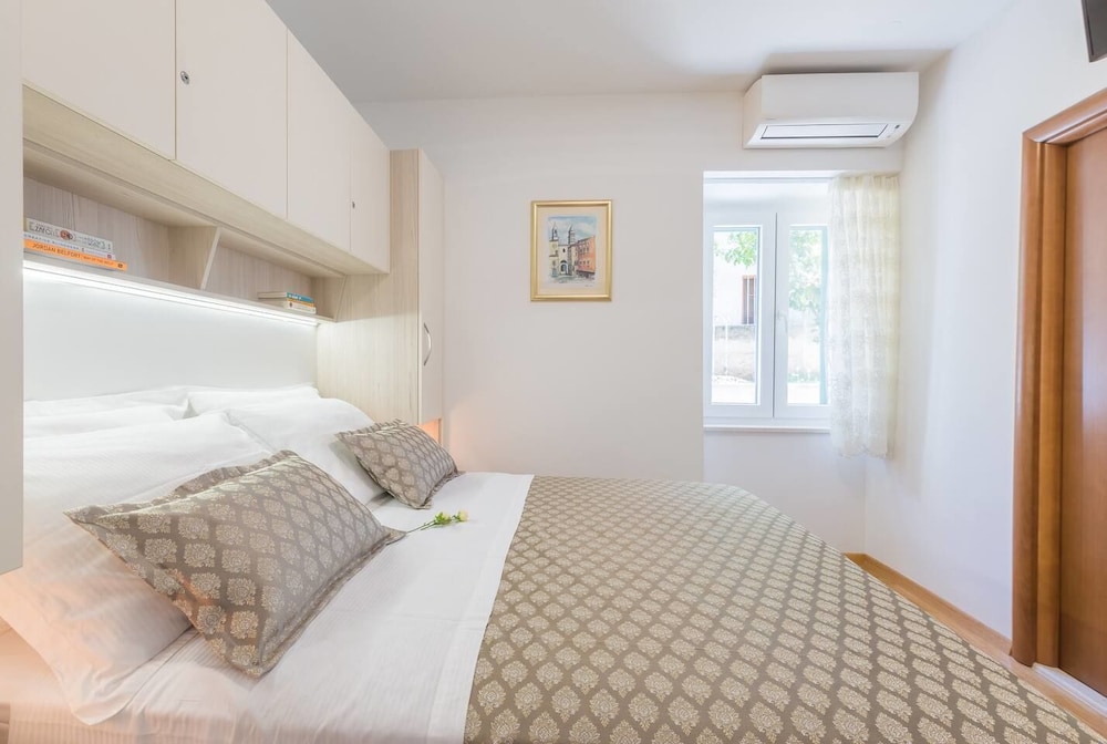APARTMAN GRGUR