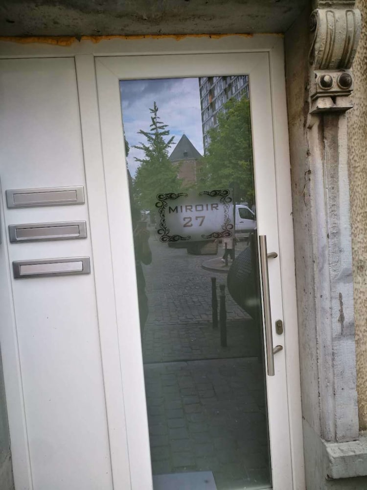 MIROIR27