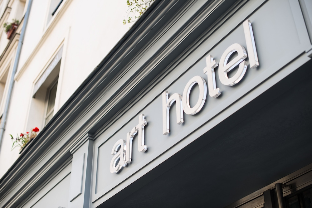 ART HOTEL CONGRES