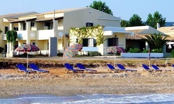 BEACH FRONT SALVANOS