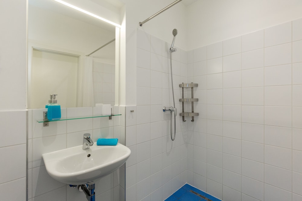 DICE APARTMENTS