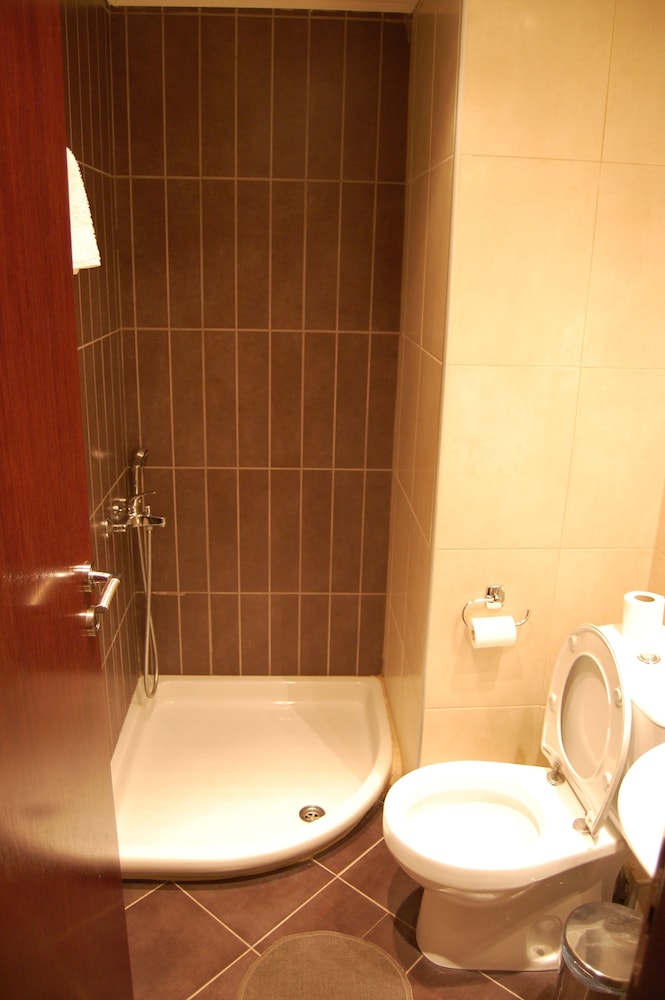 HOTEL ANTIRRIO