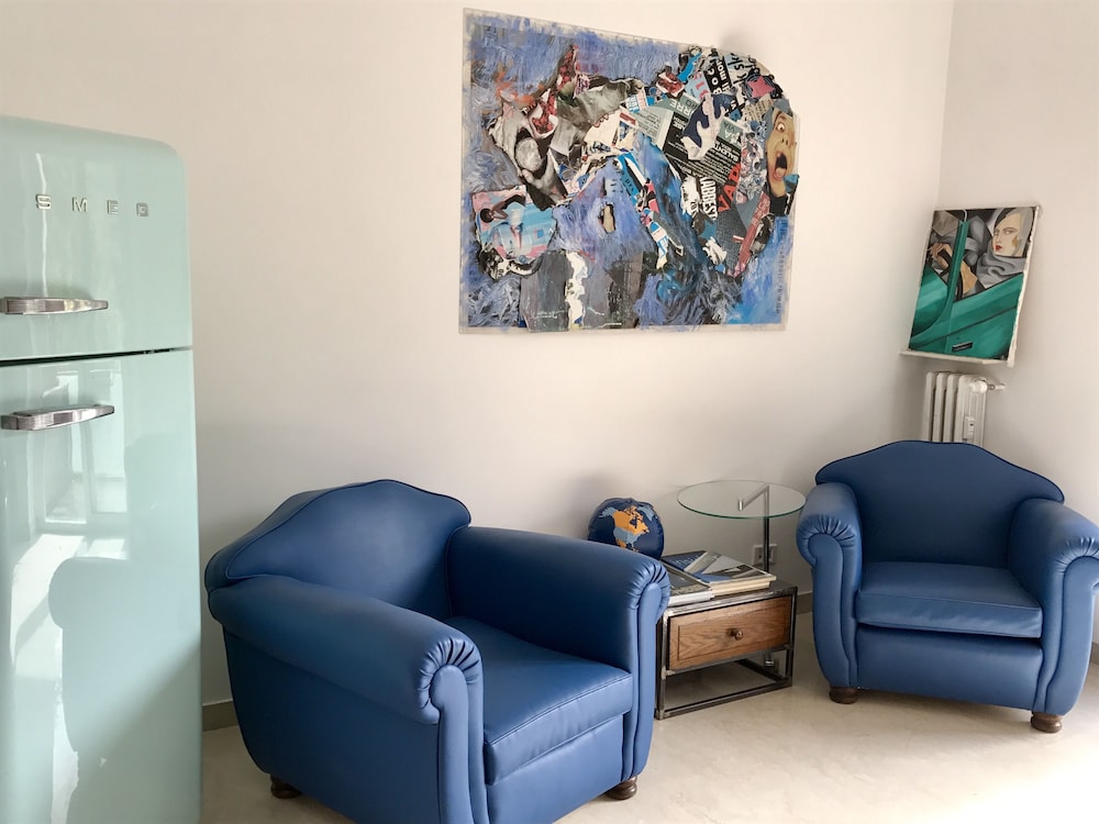 B&B GALLERY