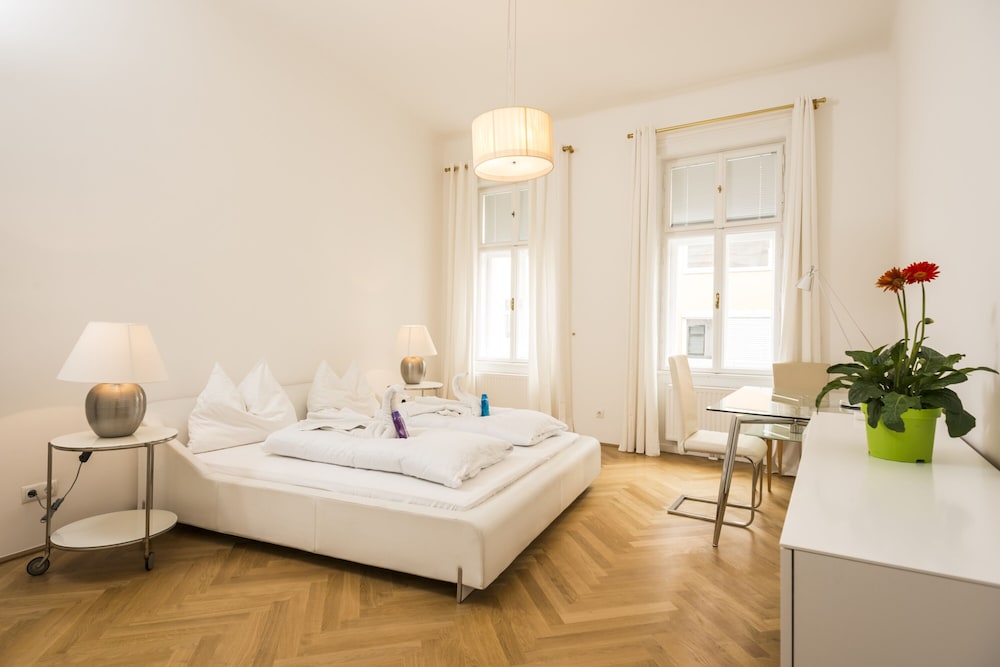 EXECUTIVE SUITES MARGARETEN BY WELCOME2VIENNA
