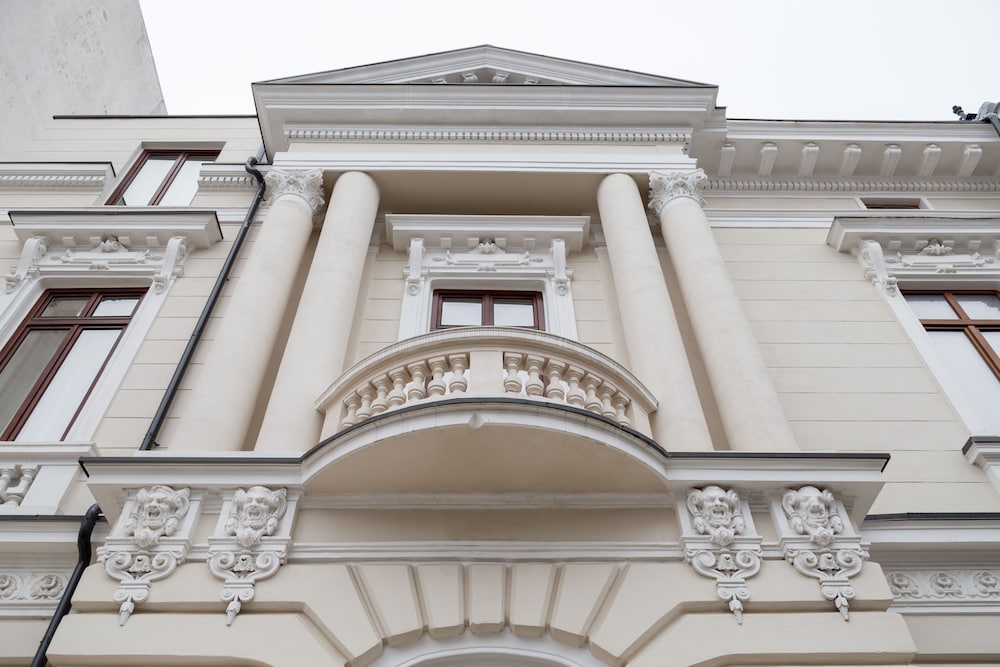 LAHOVARY PALACE HOTEL
