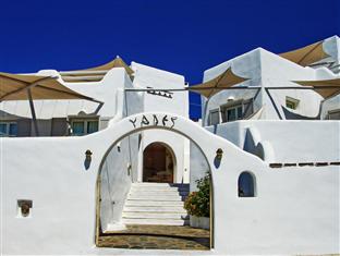 YADES SUITES & SPA