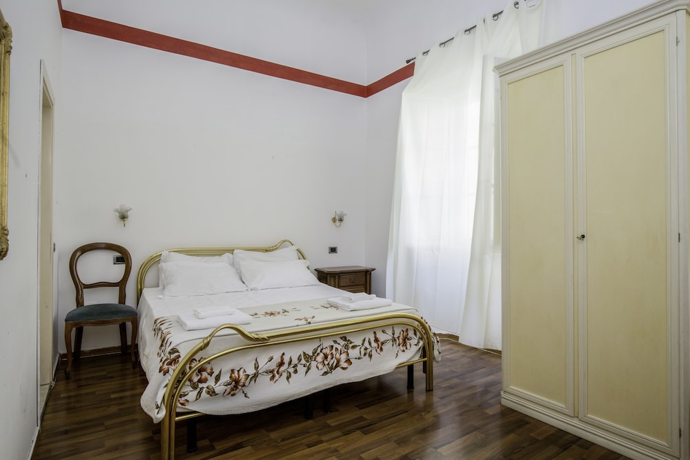 PICCOLO HOTEL