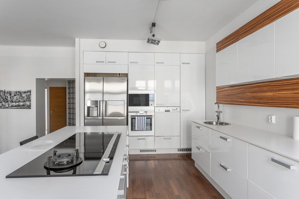 WEHOST KORKEAVUORENKATU 39