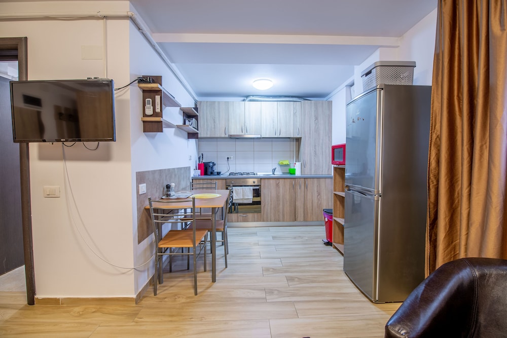 STUDIO MILITARI RESIDENCE M7