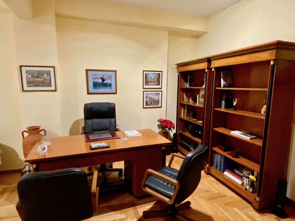 CHIC ELEGANT NEW APARTMENT - KOLONAKI
