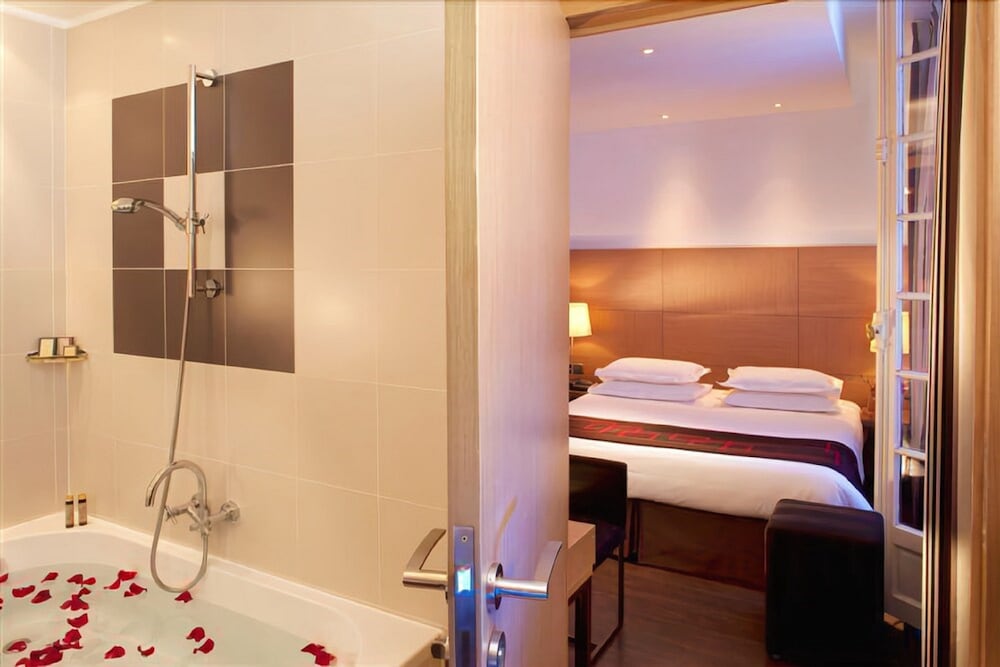 HOTEL VILLATHENA
