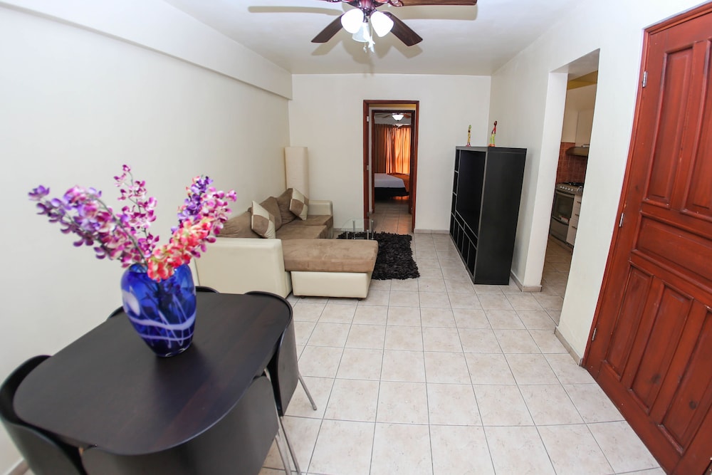 ACUARIUM SUITE RESORT