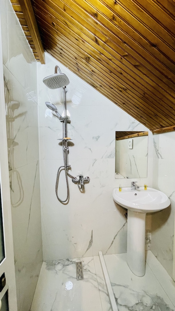 DRINOS HOTEL