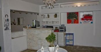 DRYADES HOTEL