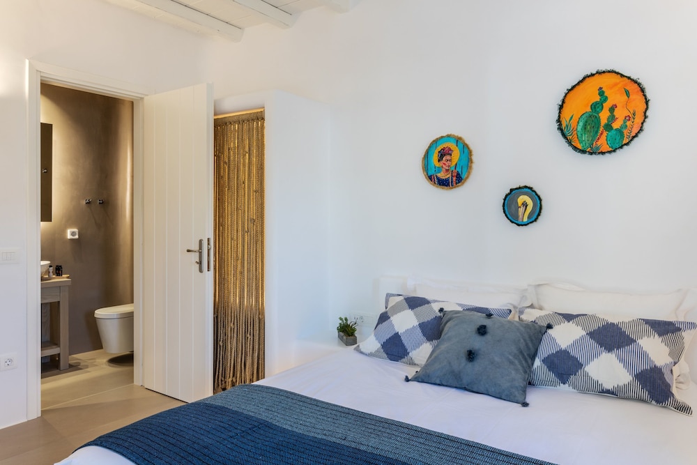 AG MYKONOS VILLAS