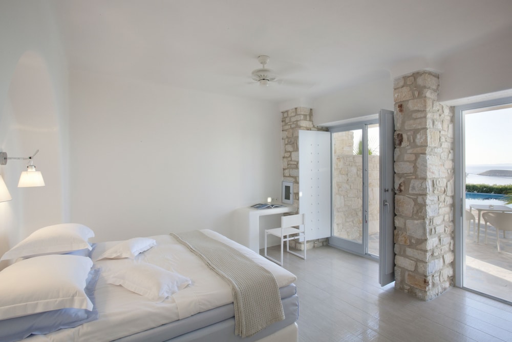 CALME BOUTIQUE HOTEL PAROS