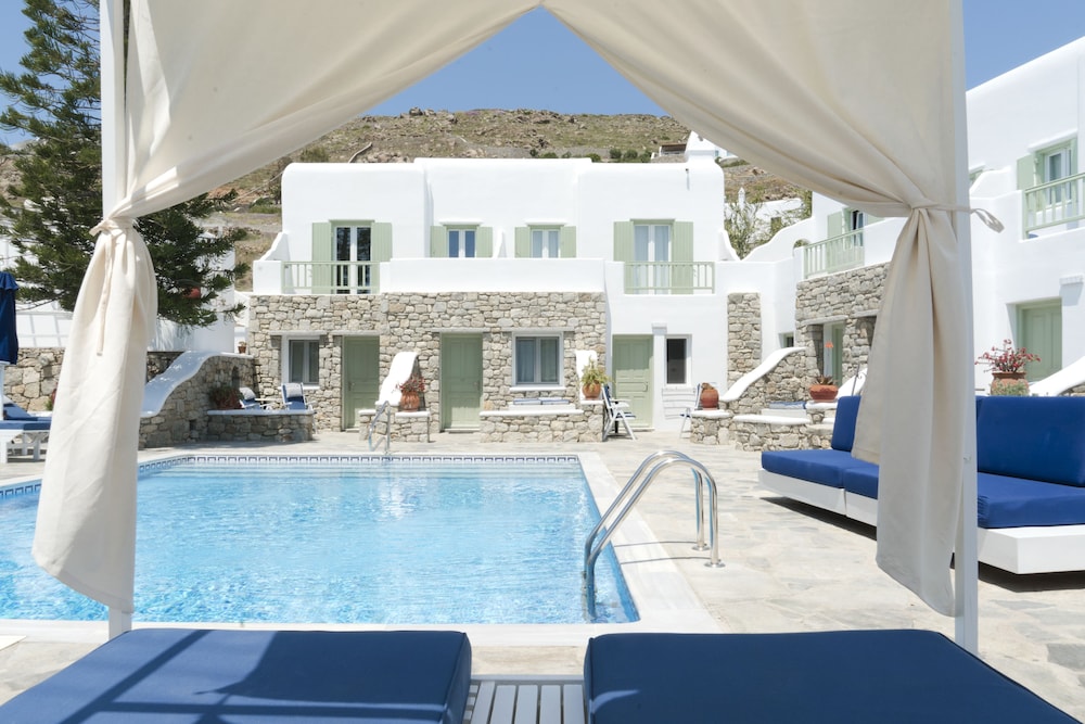 BELLISSIMO RESORT