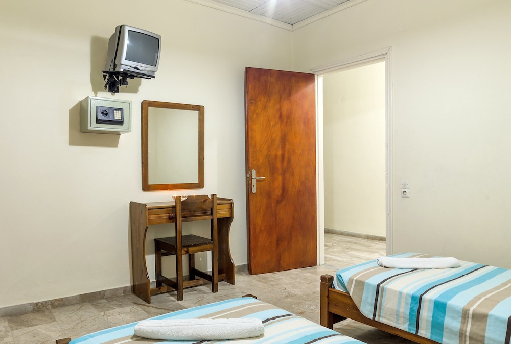 BORSALINO STUDIOS AND APARTMENTS