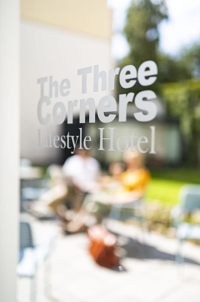 THE THREE CORNERS LIFESTYLE HOTEL