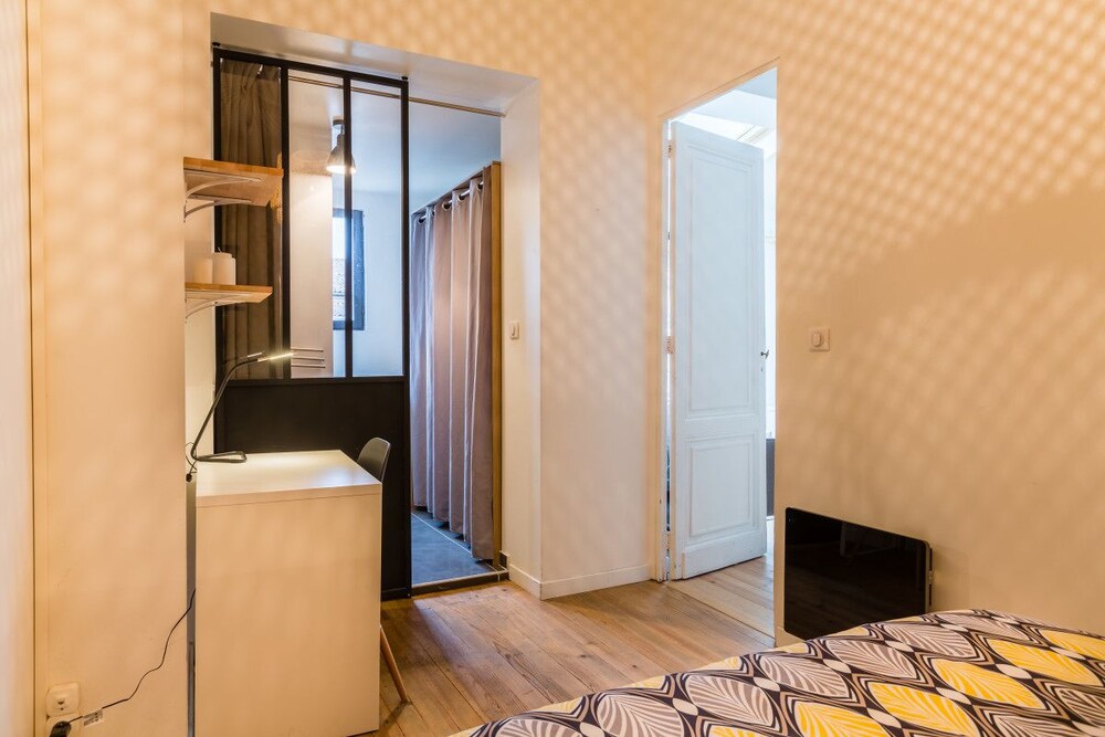 QUIET APARTMENT CLOSE TO THE CENTER