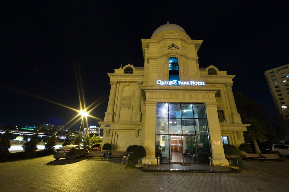 KASPIA PARK HOTEL