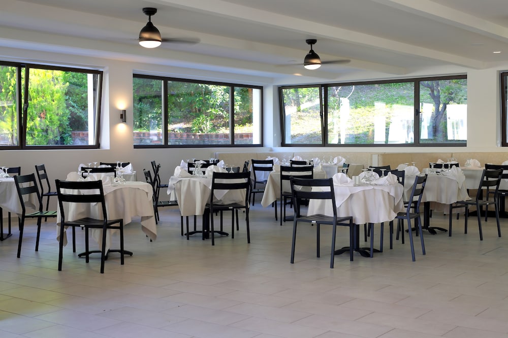 MACEDONIAN SUN HOTEL